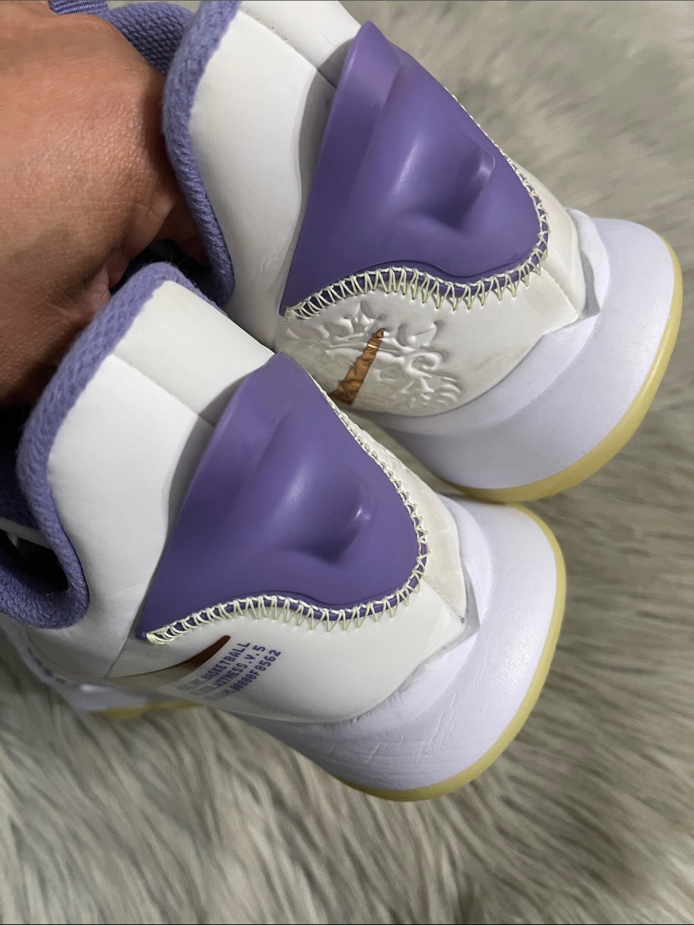Nike LeBron witness 5 basketball sneakers - Picture 5 of 8